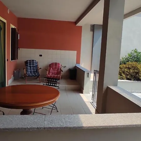 Paradiso Appartement *